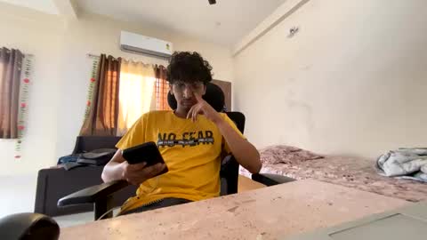 maskboyz2003 online show from September 24, 2:04 am