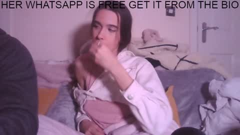 Extreme Couple online show from January 1, 11:40 pm