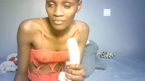 maskgang001 online show from October 21, 2:01 am