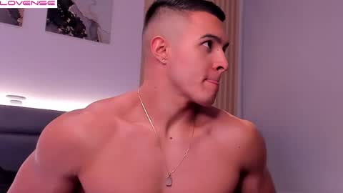 Mason Bennet online show from November 5, 11:16 pm