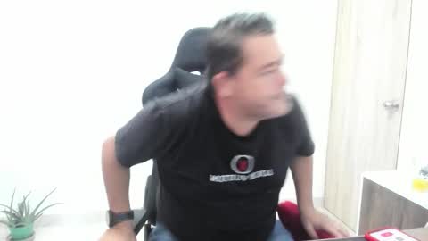 massimo_danger online show from October 28, 7:05 pm