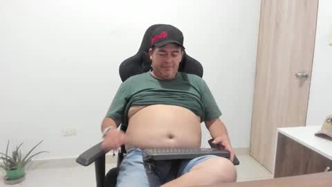 massimo_danger online show from November 2, 9:00 am