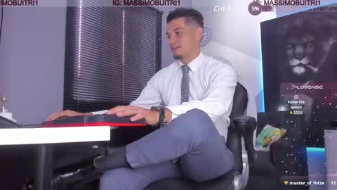 I am Massimo online show from January 30, 2:47 pm