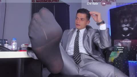 I am Massimo online show from February 2, 10:06 pm