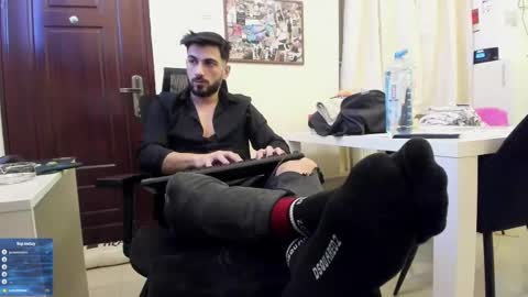 Matthew online show from February 26, 7:05 pm