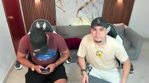 master_javi online show from September 14, 5:06 am