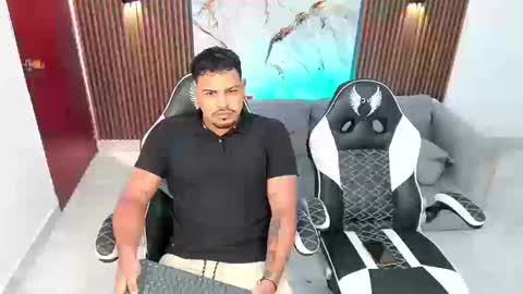 master_javi online show from September 17, 4:58 am