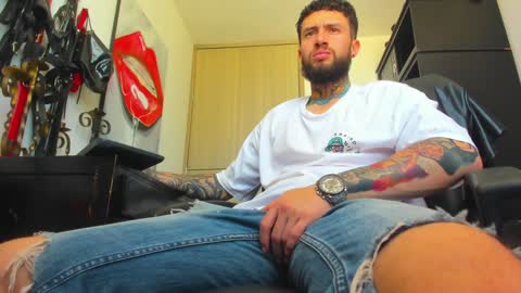 steven  online show from January 18, 5:26 pm