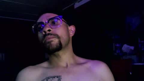 Master Aleister online show from December 2, 7:57 am