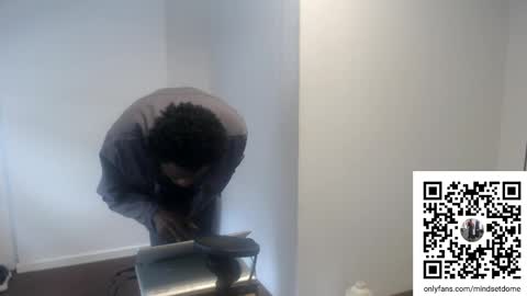 Snapshot of masterdomfuck chatting on September 21, 2:08 pm Masterdomfuck online show from September 21, 2:08 pm