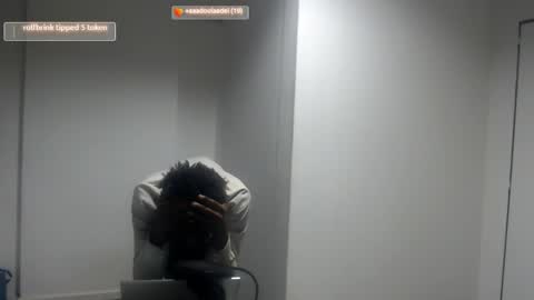 Snapshot of masterdomfuck chatting on September 25, 12:14 am Masterdomfuck online show from September 25, 12:14 am