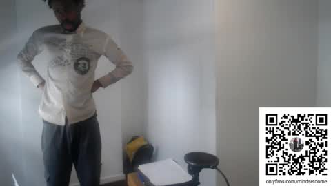 Snapshot of masterdomfuck chatting on November 9, 4:49 pm Masterdomfuck online show from November 9, 4:49 pm