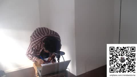 Snapshot of masterdomfuck chatting on November 17, 6:46 pm Masterdomfuck online show from November 17, 6:46 pm