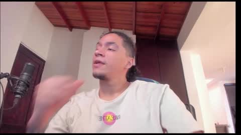 Snapshot of masterjuanc chatting on February 15, 6:12 pm Juan Independent Model online show from February 15, 6:12 pm