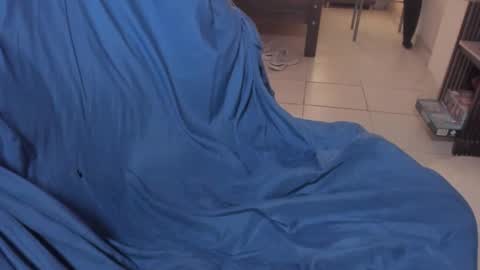 Snapshot of masterjuanc chatting on November 9, 8:18 pm Juan Independent Model online show from November 9, 8:18 pm