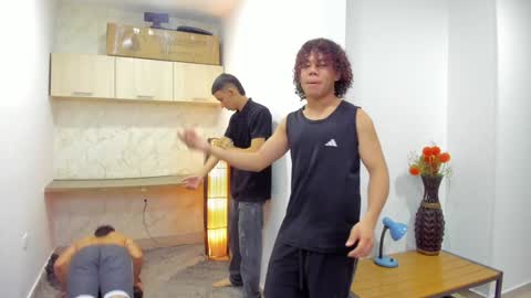 Snapshot of masters_sexx chatting on January 27, 11:32 am Team Cris Darwin- Fernando- Stiven- David online show from January 27, 11:32 am