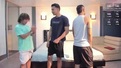 Snapshot of masters_sexx chatting on March 1, 11:28 am Team Cris Darwin- Fernando- Stiven- David online show from March 1, 11:28 am