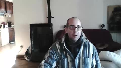 Snapshot of mat11efou chatting on January 17, 12:10 pm mat11efou online show from January 17, 12:10 pm