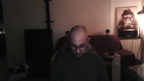 Snapshot of mat11efou chatting on January 30, 7:15 pm mat11efou online show from January 30, 7:15 pm