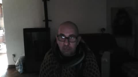 Snapshot of mat11efou chatting on February 1, 11:54 am mat11efou online show from February 1, 11:54 am