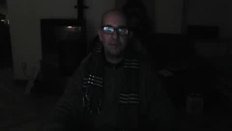 Snapshot of mat11efou chatting on February 9, 6:58 pm mat11efou online show from February 9, 6:58 pm