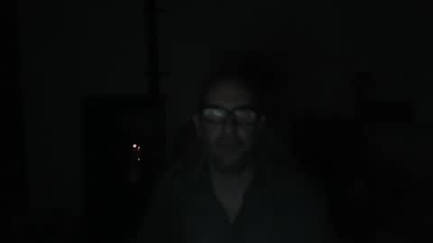 Snapshot of mat11efou chatting on February 22, 6:08 pm mat11efou online show from February 22, 6:08 pm