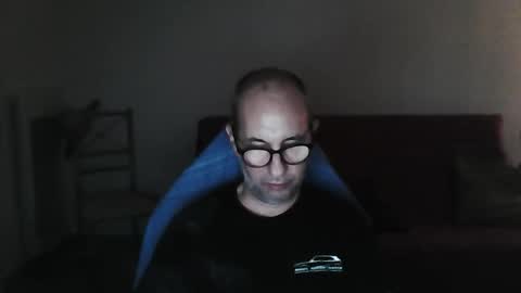 Snapshot of mat11efou chatting on September 21, 12:34 am mat11efou online show from September 21, 12:34 am