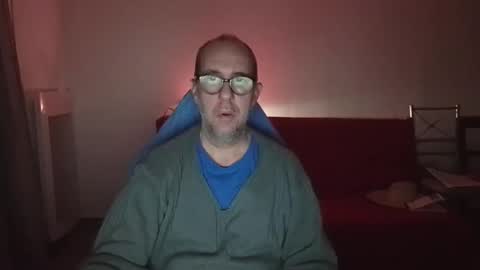 Snapshot of mat11efou chatting on November 1, 7:16 pm mat11efou online show from November 1, 7:16 pm