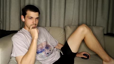 mateo_zeus online show from December 4, 5:22 pm