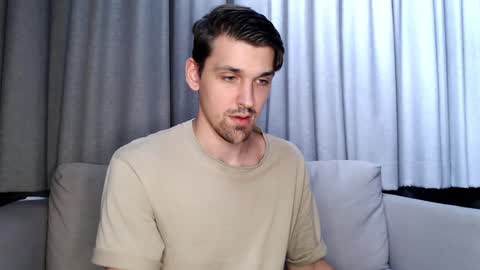 mateo_zeus online show from December 6, 5:42 am