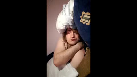 mateusz06544630 online show from December 20, 1:40 pm