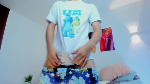 Mathew online show from September 25, 6:44 pm