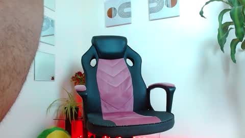 mathewhot3 online show from November 9, 12:53 am