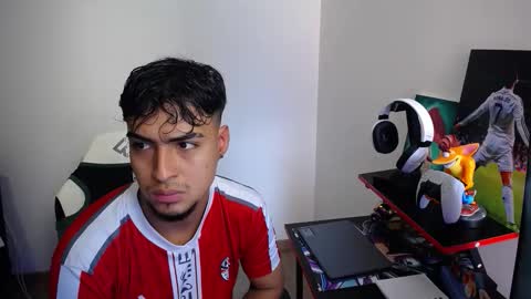 matias online show from December 3, 6:17 pm