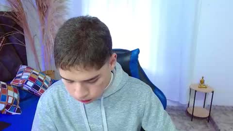 Mati online show from December 2, 1:28 pm