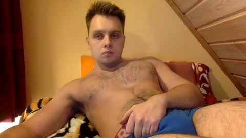 Snapshot of matko1492 chatting on December 2, 8:22 pm matko1492 online show from December 2, 8:22 pm