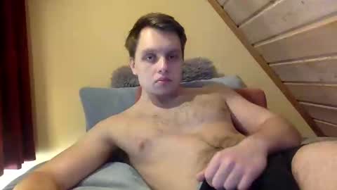 Snapshot of matko1492 chatting on February 8, 6:54 am matko1492 online show from February 8, 6:54 am