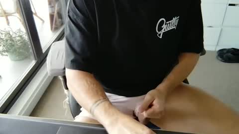 Snapshot of matt89aus chatting on January 24, 2:49 am MRD online show from January 24, 2:49 am