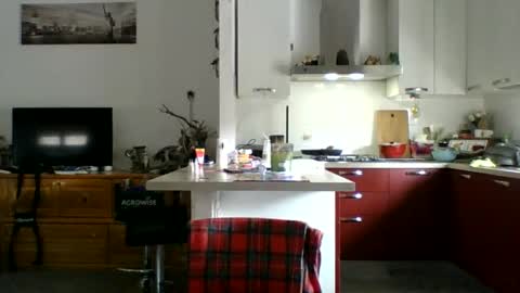 Snapshot of matteushh87 chatting on January 15, 11:21 am matteushh87 online show from January 15, 11:21 am