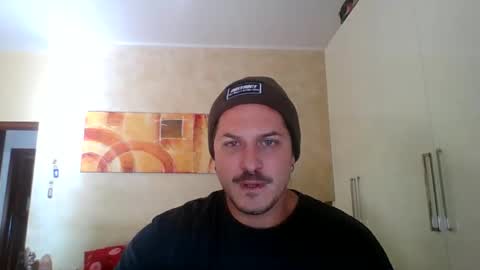 Snapshot of matteushh87 chatting on October 29, 10:06 am matteushh87 online show from October 29, 10:06 am