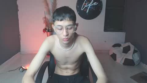 mattias     online show from January 24, 5:10 am