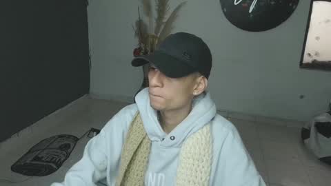 mattias     online show from January 28, 7:32 pm