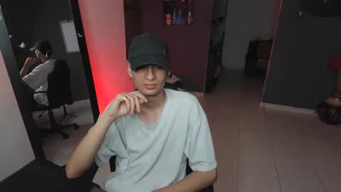 mattias     online show from February 14, 9:10 pm