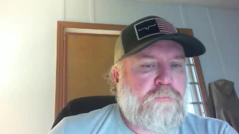 mattiec14 online show from December 5, 5:31 pm