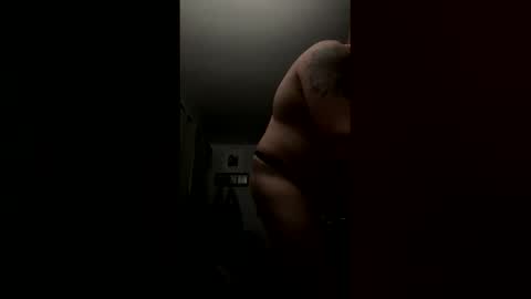 Snapshot of mattychew707 chatting on December 15, 2:21 pm mattychew707 online show from December 15, 2:21 pm