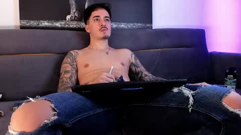 Matt online show from December 2, 3:58 am