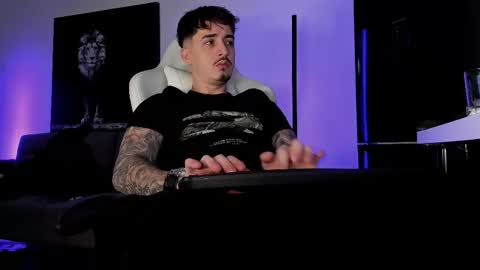 Matt online show from November 7, 7:19 am