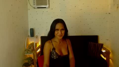 Snapshot of maturity_mommy_intown chatting on October 4, 11:03 pm maturity_mommy_intown online show from October 4, 11:03 pm