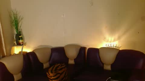 Snapshot of maturity_mommy_intown chatting on November 21, 7:01 pm maturity_mommy_intown online show from November 21, 7:01 pm