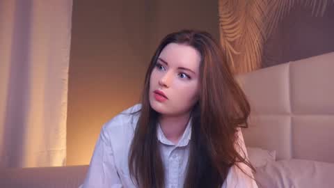 Lily online show from January 24, 7:18 pm